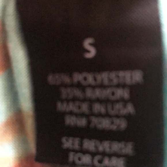 Rue21 women’s small blouse - Picture 5 of 5